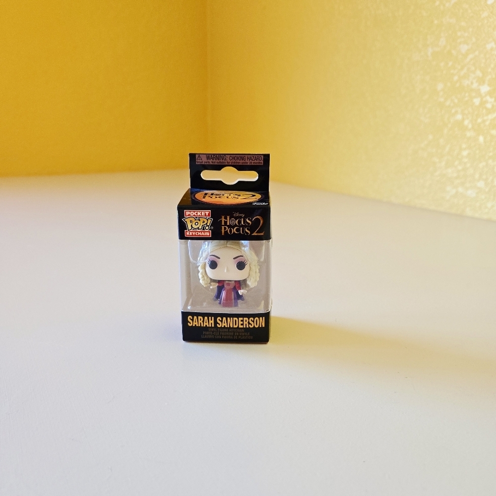 NEW Funko POP! Disney Hocus Pocus 2 SARAH SANDERSON Vinyl Keychain 2023 Gift